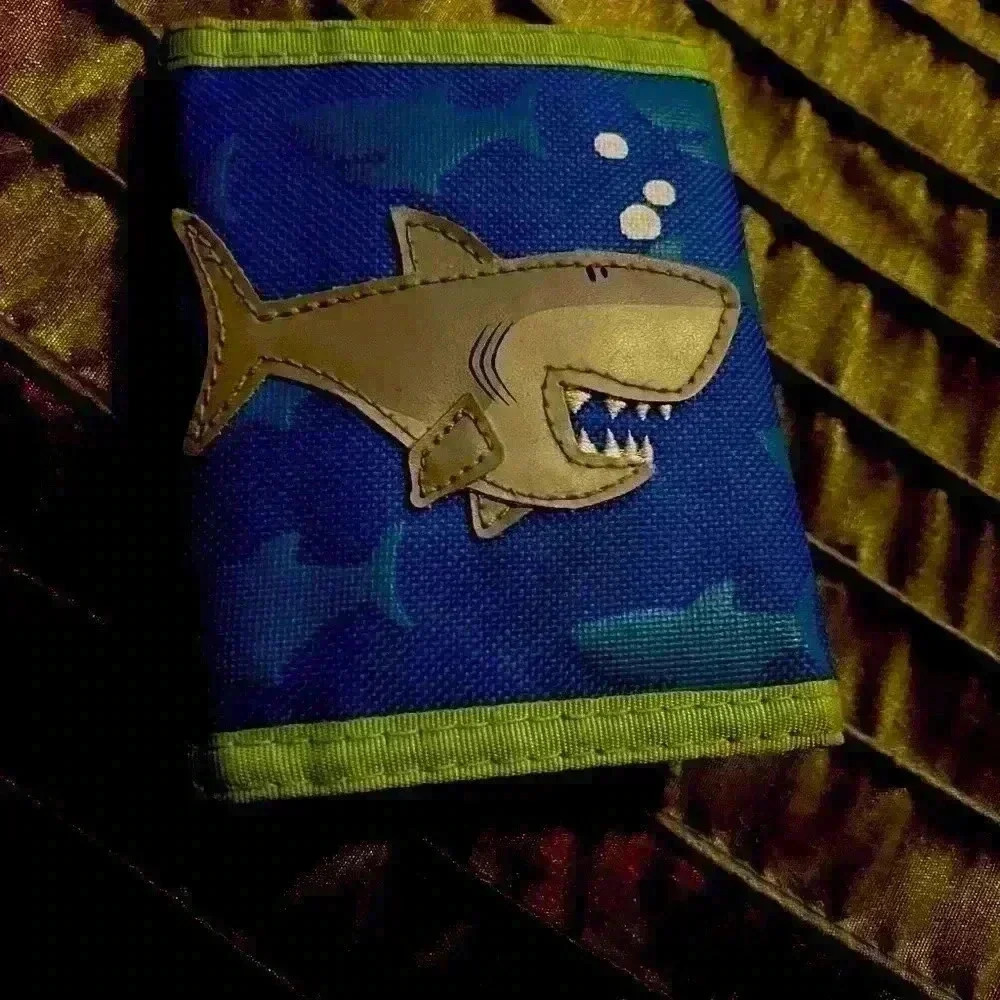 Shark wallet
